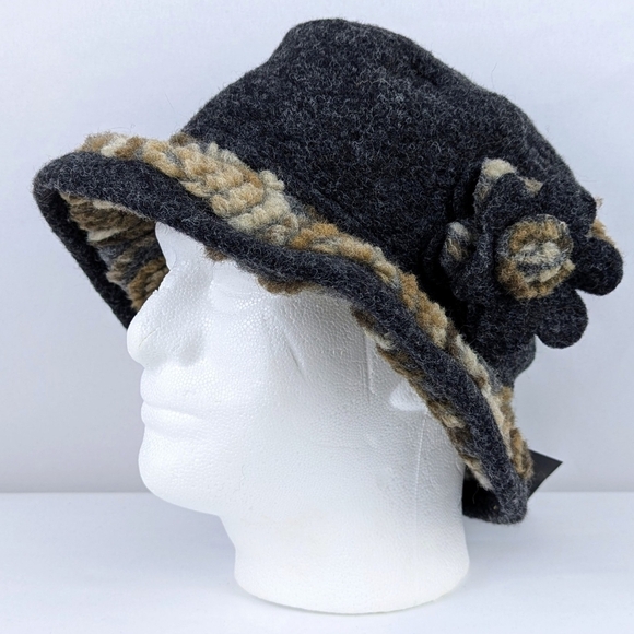 Filippo Catarzi Bucket Hat Wool Blend Flower Accent Textured Charcoal OSFM NWT main image 11